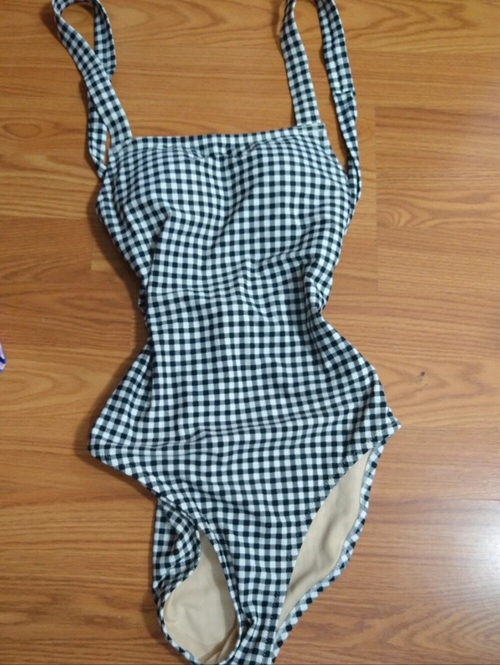 Old Navy Size XS Black & White Gingham Women’s One-Piece Swimsuit